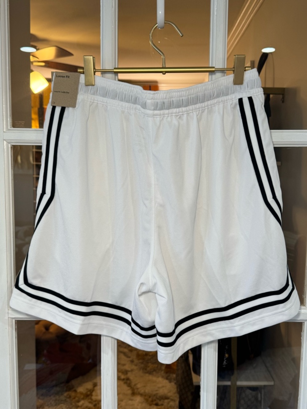 Nike Women’s White Athletic Shorts with Black Accents - Picture 4 of 4